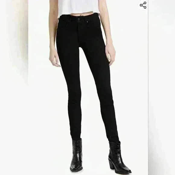 Levi's Denim - P5009 levis 721 black skinny leg highrise jeans  size 24